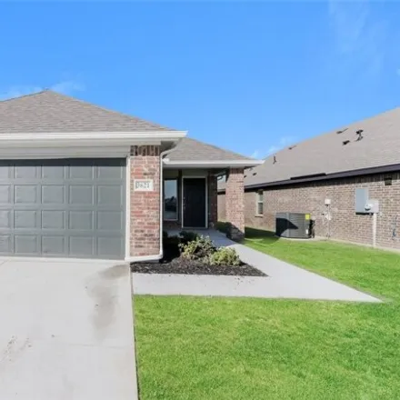 Rent this 4 bed house on Joshua Street in Ennis, TX 75120