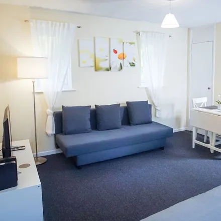 Rent this studio apartment on Newbury in RG14 7HW, United Kingdom