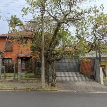 Rent this 4 bed house on Rua Rui Barbosa 2263 in Jardim Macarengo, São Carlos - SP