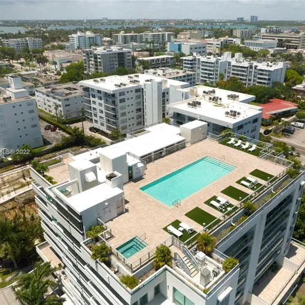 Image 8 - 1025 92nd Street, Bay Harbor Islands, Miami-Dade County, FL 33154, USA - Condo for sale