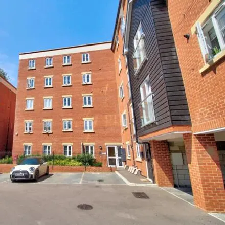 Buy this 2 bed apartment on Victoria Gate (1-14) in St James Park Road, Northampton