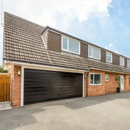 Buy this 3 bed house on Chapel Lane in Dunholme, LN2 3JW