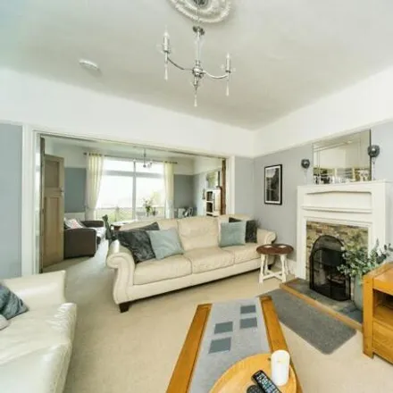 Image 2 - Willingdon Road, Eastbourne, BN21 1TT, United Kingdom - House for sale