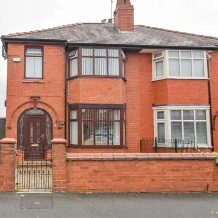 Buy this 3 bed duplex on Diamond Street in Wigan, WN6 7HS