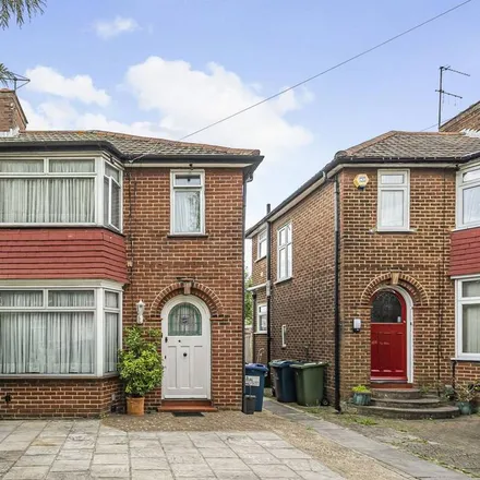 Rent this 3 bed house on Peareswood Gardens in Queensbury, London