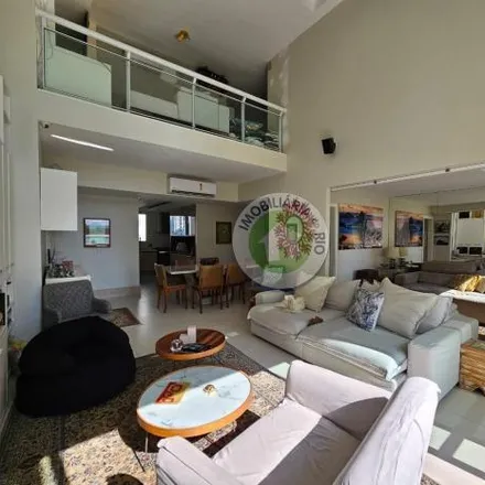 Rent this 4 bed apartment on Avenida Flamboyants da Península in Barra da Tijuca, Rio de Janeiro - RJ