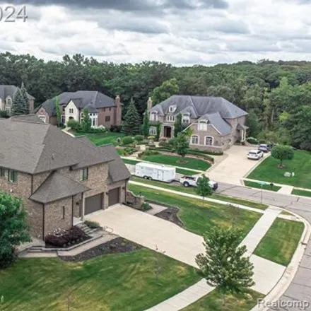 Image 8 - 3727 Piccadilly Drive, Rochester Hills, MI 48309, USA - House for sale