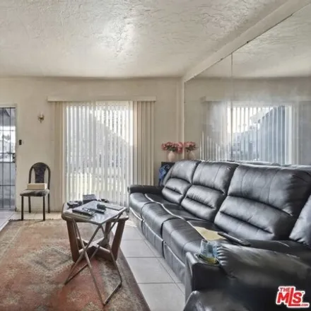 Image 2 - West View Street, Los Angeles, CA 90292, USA - House for sale