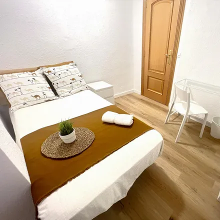 Image 4 - Carrer de Sant Joan Bosco, 44, 46019 Valencia, Spain - Room for rent