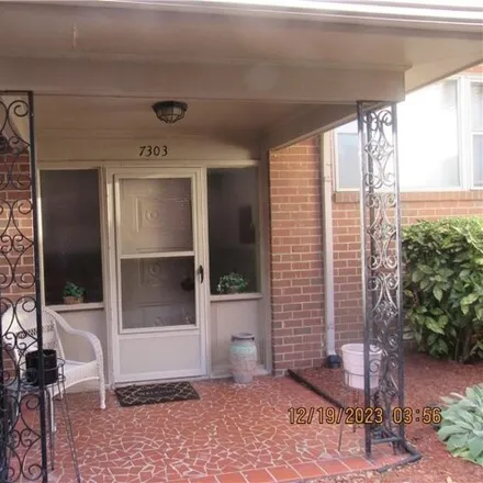 Buy this 2 bed condo on 7305 River Road in Newport News, VA 23607