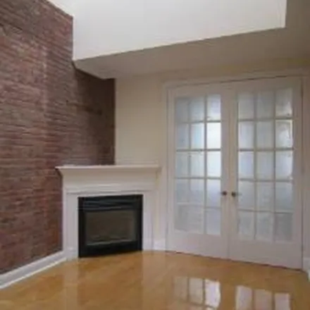 Rent this 3 bed apartment on 214 East 25th Street in New York, NY 10010