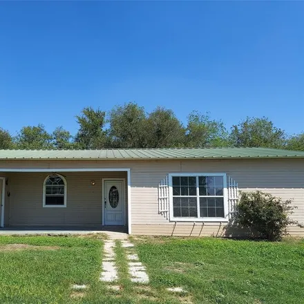 Buy this 3 bed house on 10098 TX 36 in Comanche, TX 76442