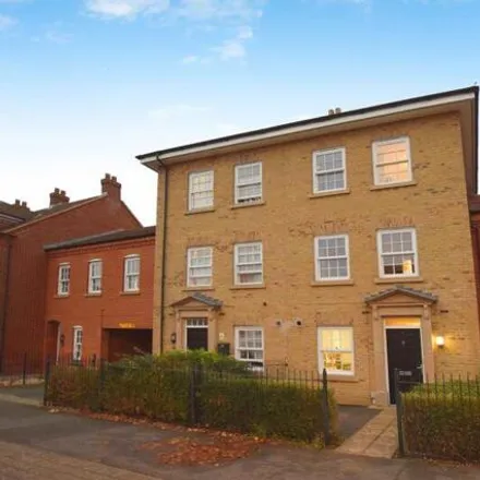 Buy this 5 bed townhouse on Greenkeepers Road in Great Denham, MK40 4FS
