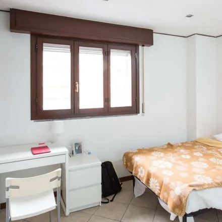 Rent this 3 bed room on Via Ettore Ponti 38 in 20143 Milan MI, Italy