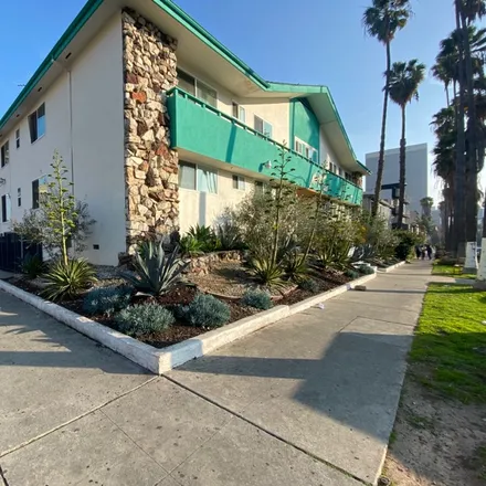 Rent this 1 bed apartment on 400 S Mariposa Ave.
