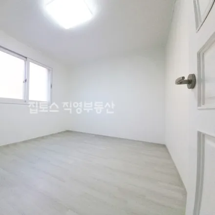 Image 4 - 서울특별시 송파구 삼전동 64-8 - Apartment for rent