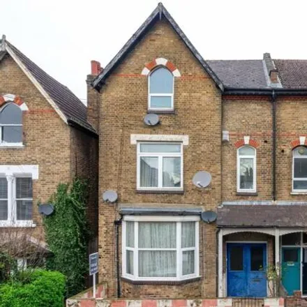 Buy this 6 bed house on 32 Rockmount Road in London, SE19 3ST