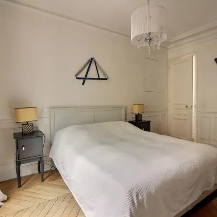 Image 8 - 41 Rue de Liège, 75008 Paris, France - Apartment for rent