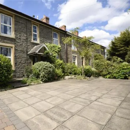 Rent this 4 bed house on Longwell House in Bath Road, Bristol