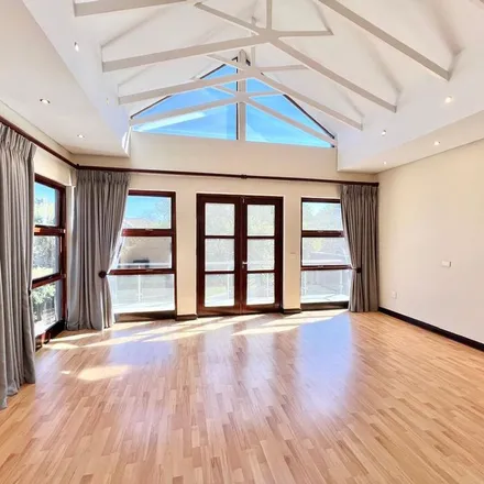 Image 3 - Dorsetshire Close, Benmore Gardens, Sandton, 2031, South Africa - Apartment for rent