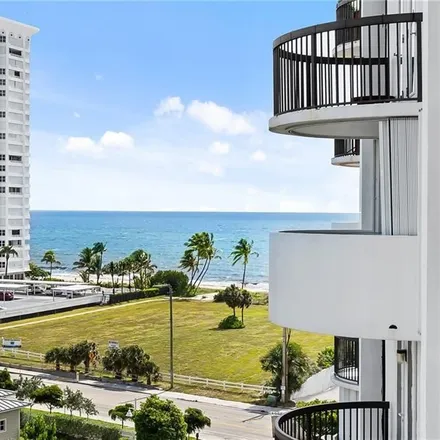 Buy this 1 bed condo on 1361 South Ocean Boulevard in Pompano Beach, FL 33062