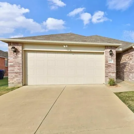 Rent this 3 bed house on 1693 Lone Pine Drive in Denton County, TX 75068