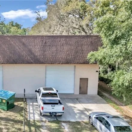 Buy this studio house on 9630 E Highway 25 in Belleview, Florida