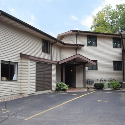 Buy this 2 bed condo on 498 North Campbell Road in Oshkosh, WI 54902