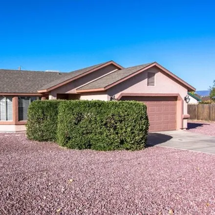 Rent this 3 bed house on 8300 E Loos Dr in Prescott Valley, Arizona