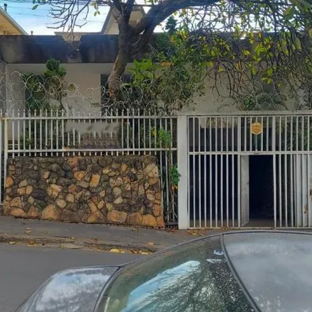Buy this 5 bed house on Rua Rio Negro in Barroca, Belo Horizonte - MG