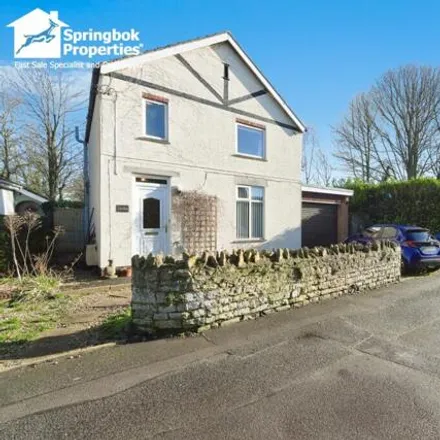 Buy this 3 bed house on St Chad's Churchyard in Holmes Lane, Dunholme