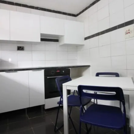 Image 9 - Morpeth School, Portman Place, London, E2 0PX, United Kingdom - Apartment for rent