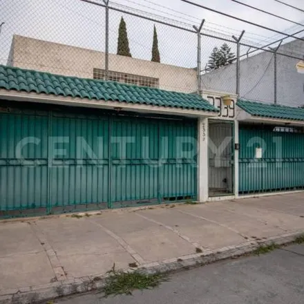 Buy this 4 bed house on Calle Esmeralda 2339 in Verde Valle 3a Sección, 44560 Guadalajara