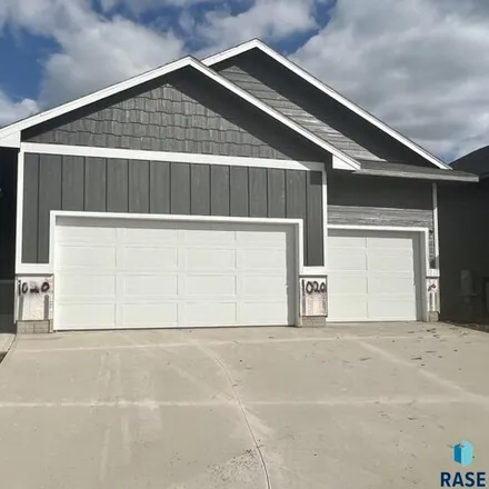 Buy this 5 bed house on unnamed road in Sioux Falls, SD 57101