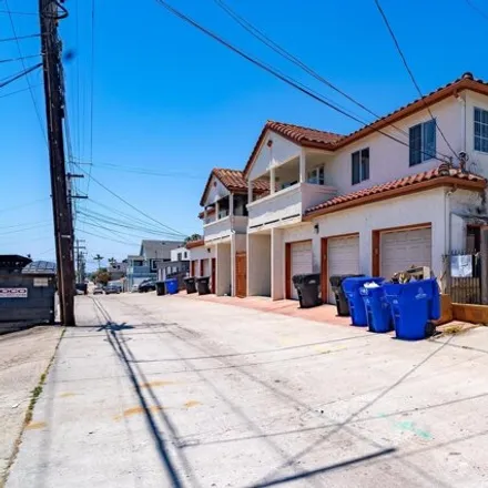 Image 6 - 1457 Felspar Street, San Diego, CA 92109, USA - House for sale