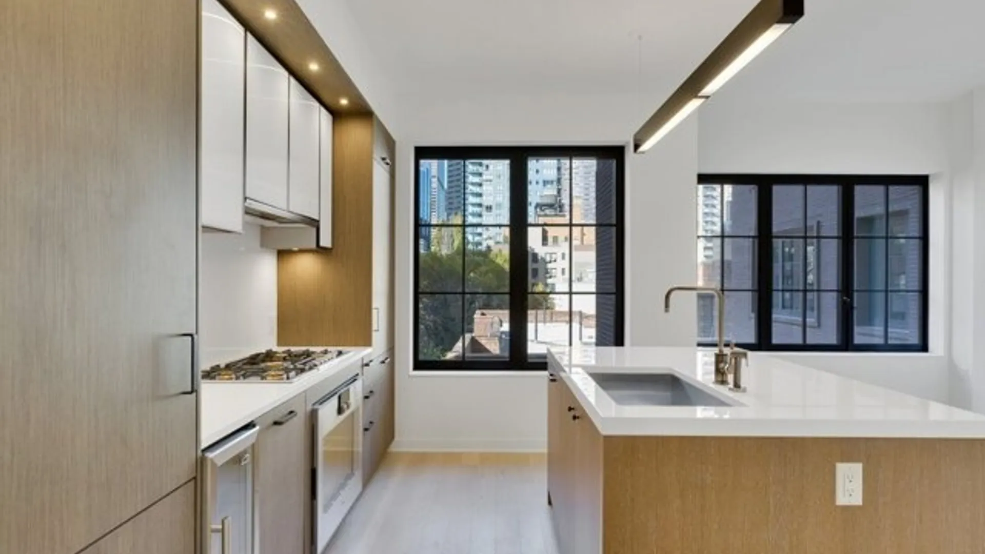 The Sutton, 959 1st Avenue, New York, NY 10022, USA | 1 bed condo for rent