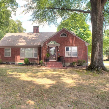 Buy this 3 bed house on 3459 Walnut Grove Road in Memphis, TN 38111