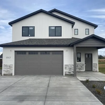Buy this 3 bed house on unnamed road in Jerome, ID 83338