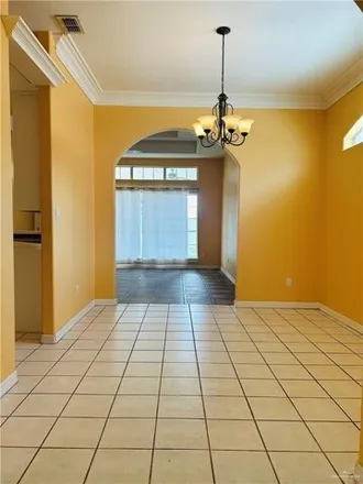 Image 3 - 1615 Summerfield Drive, Altamira West Number 2 Colonia, Edinburg, TX 78539, USA - House for rent