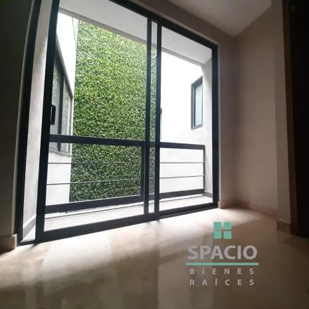 Buy this 2 bed apartment on City Market in Avenida Coyoacán 1061, Colonia Del Valle Centro