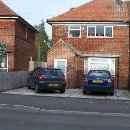 Image 1 - Churchill Community Noticeboard, Valentia Road, Oxford, OX3 7PN, United Kingdom - Duplex for rent