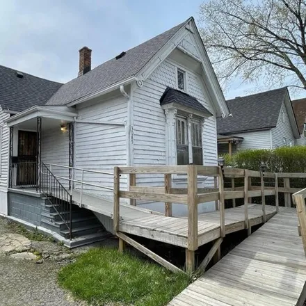 Buy this 3 bed house on 3243 Tillman Street in Detroit, MI 48216