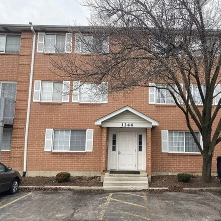 Rent this 2 bed condo on 1320 S Lorraine Rd in South Lorraine Road, Wheaton