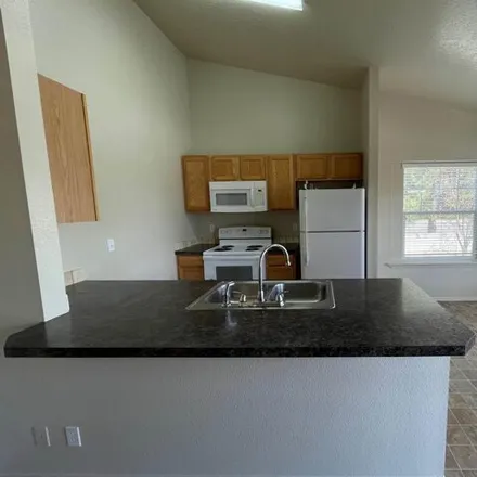 Image 2 - 3424 South Milan Avenue, Meridian, ID 83642, USA - Apartment for rent