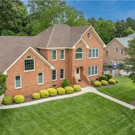 Buy this 6 bed house on 724 Firethorn Road in Edgewood, Chesapeake