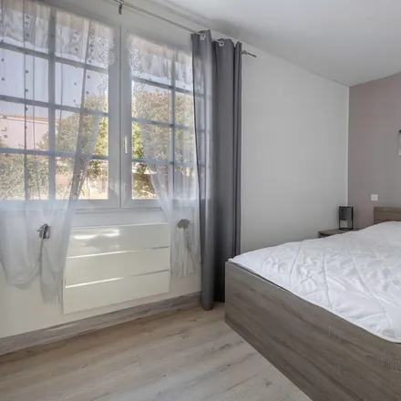Rent this 1 bed apartment on 44770 Préfailles