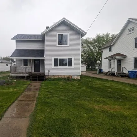 Buy this 3 bed house on 118 Grove Street in Randolph, Dodge County