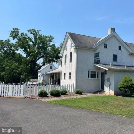 Image 4 - 3220 Fisher Rd, Lansdale, Pennsylvania, 19446 - House for sale