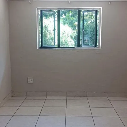 Image 2 - Pinelands Place, eThekwini Ward 16, KwaZulu-Natal, 3620, South Africa - Apartment for rent