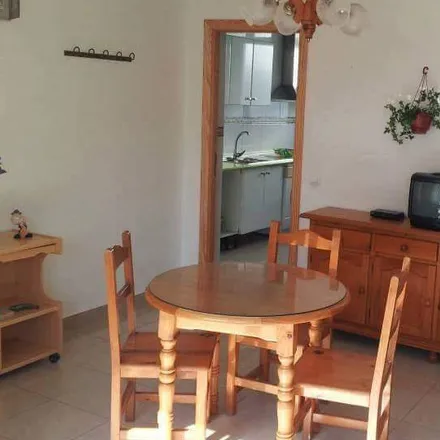 Rent this 4 bed apartment on 150 Calle San Juan Bosco in Calle Arroyo, 41008 Seville
